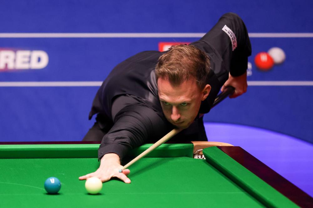 替补球员需 替补球员需